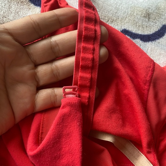 LULULEMON - Picture 3 of 4